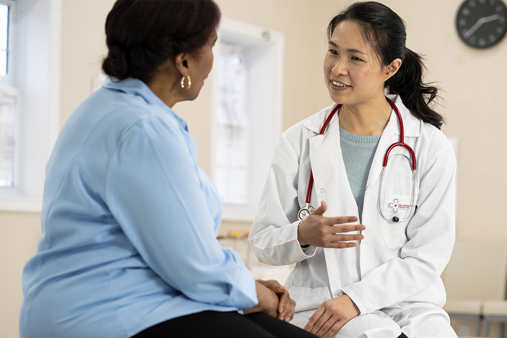 Doctor visiting patient